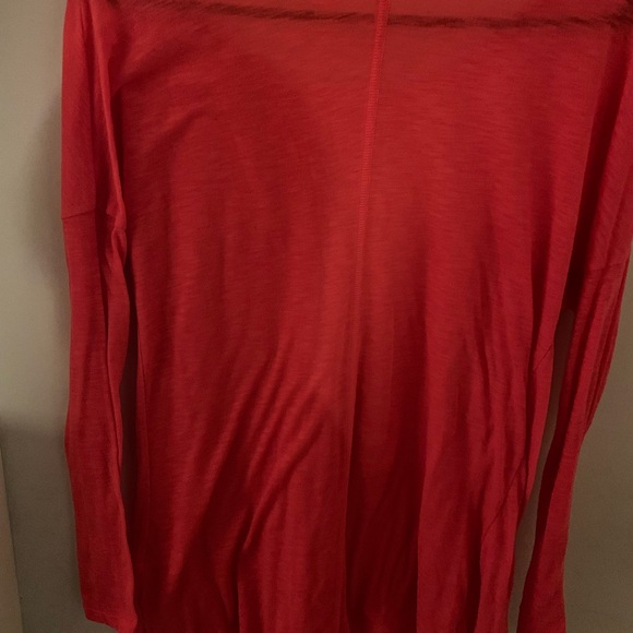 Old Navy WMS MATERNITY bright coral colored WMS TOP size Small - Picture 10 of 11